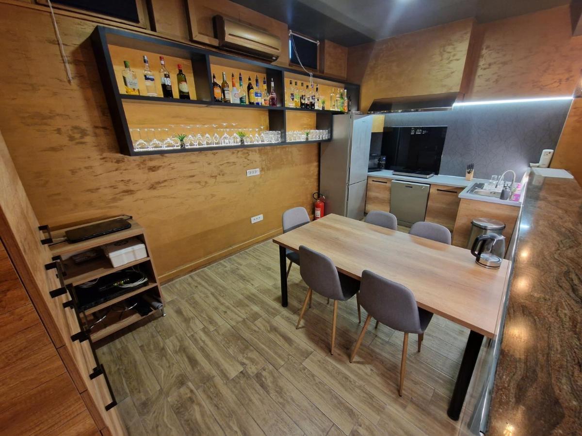 נובה גראדישקה Apartmani New York מראה חיצוני תמונה